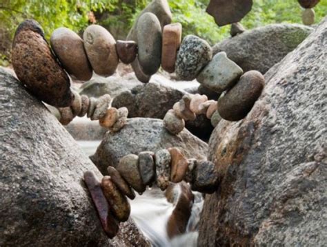 Top 10 Amazing Examples of Rock Balancing Art