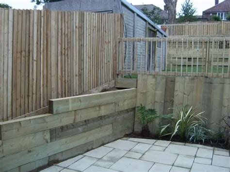 How To Build A Garden Wall With Sleepers Fasci Garden