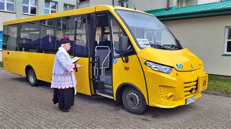 Nowy szkolny autobus w gminie Suwałki Radio5