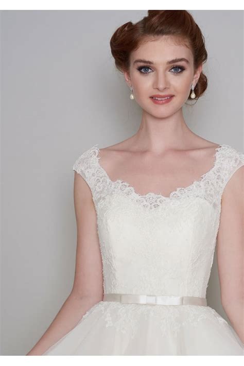 Short Wedding Dresses Tea Length Wedding Dresses Knee Length Bridal