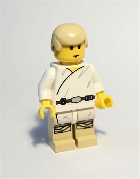 The First Lego Luke Skywalker As The Poor Farm Boy On Tatooine Before