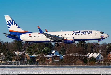 TC SMD SunExpress Boeing 737 8 MAX Photo By Niclas Rebbelmund