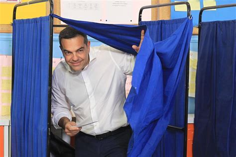 Mitsotakis Y Tsipras Votan En Las Elecciones De Grecia FOTOS