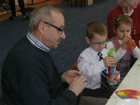 Kochamy swoje babcie i swoich dziadków Przedszkole Miejskie w Lubawie