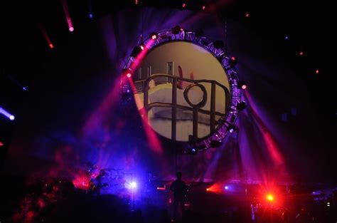 The Australian Pink Floyd en concert au Zénith de Nantes Diaporama