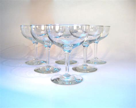 Set Of Six Vintage Champagne Or Cocktail Coupes Etsy Vintage Champagne Cocktails Cocktail