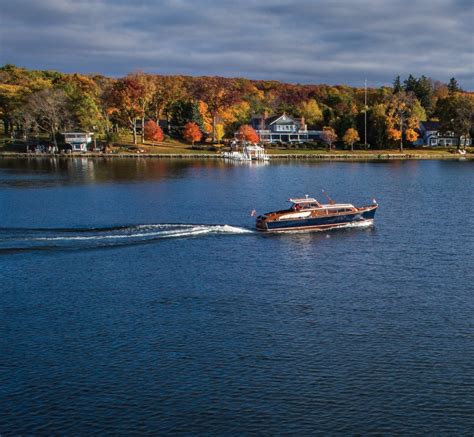 Waterfront Pub And Grill Restaurant In Delavan Lake Wi