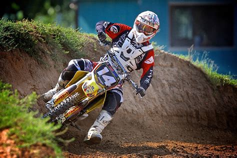 Fondos De Pantalla Varón Casco Motocicleta Deporte Descargar Imagenes