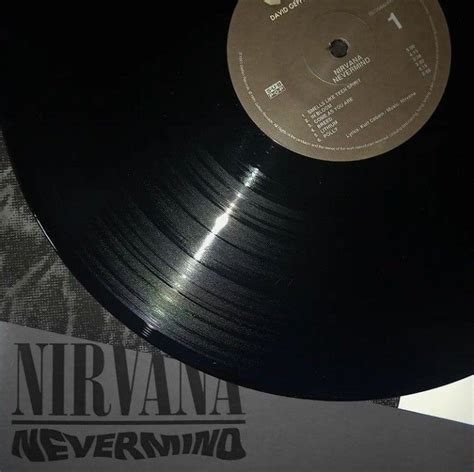 nirvana vinyl in 2022 | Nirvana vinyl, Grunge music, Grunge photos