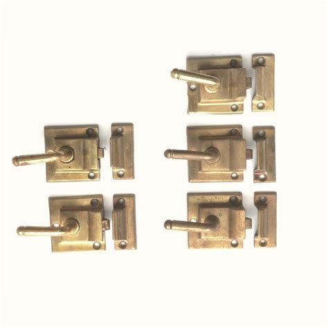 Craftsman Brass Window Latch 4 Available Hippo Hardware And Trading Company