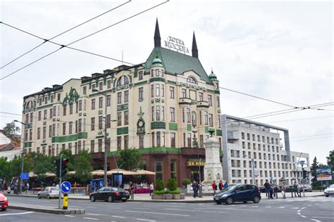 Hotel Moskva Belgrad editorial photography. Image of exterior - 151456822