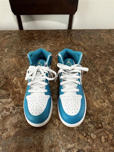 Air Jordan Mid Aqua Blue Gs Size Y Grade School New Dq