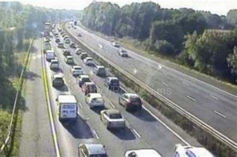 M4 Crash Saw Two Lorries And Two Cars Collide To Cause Tailbacks