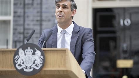 London Rishi Sunak Verliert Premierministeramt Und Tritt Als