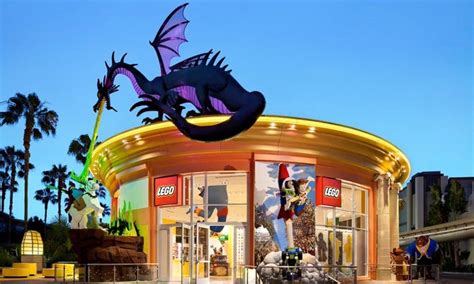 Fridays With Jim Korkis The Lego Store In Disney Springs