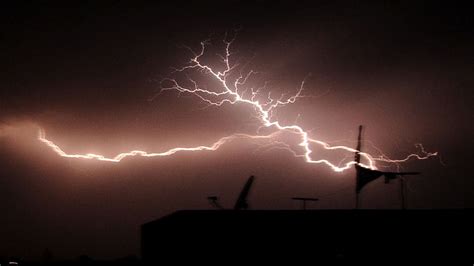 Isolated Thunderstorm Likely In Kerala Till August 2 Ksdma Issues