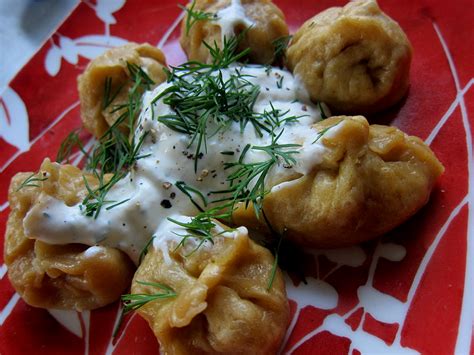 Wanderlust Queen: Pumpkin Manti (Uzbek / Turkish style dumplings)