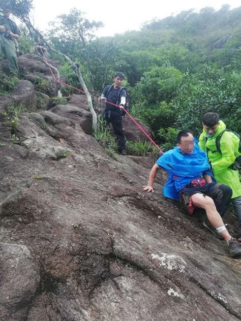 7名驴友登山遇雷雨1人遭雷击暂无生命危险