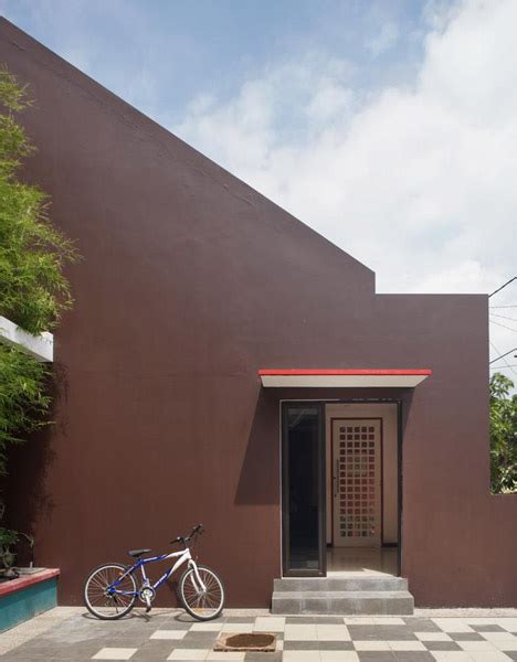 Officer House By Gayuh Budi Utomo Dezeen