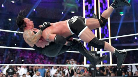 Goldberg Recalls Infamous Undertaker WWE Super ShowDown Match - WrestleTalk