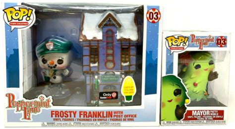 Funko Pop Town Christmas Nib Frosty Franklin With Post Office Mayor