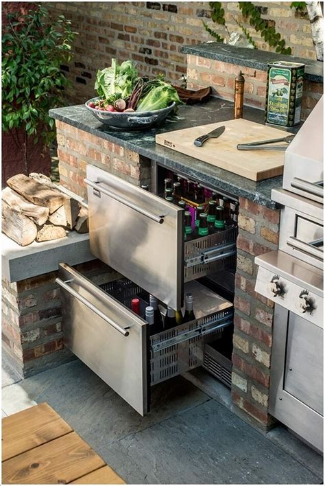 16 Cool Ideas for Your Outdoor Kitchen