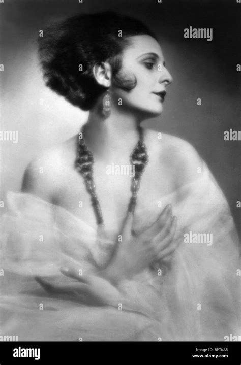 Leni riefenstahl hi-res stock photography and images - Alamy