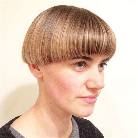 18 Short Bowl Haircut JakiAlumita