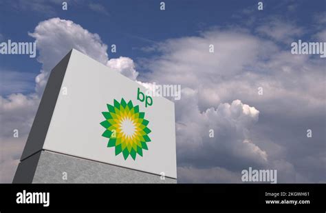 Bp company logo Stock Videos & Footage - HD and 4K Video Clips - Alamy