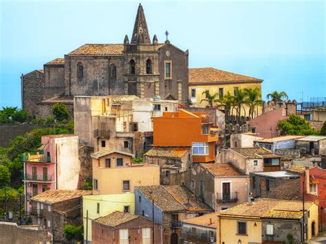 Want To Move to Italy? Another Town Is Selling Homes for 1 Euro — Daily ...