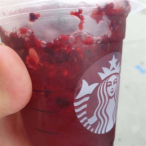 Starbucks Very Berry Hibiscus Refresher Reviews Abillion