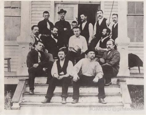 Press Photo Inventor Thomas Edison At His Menlo Park Laboratory In