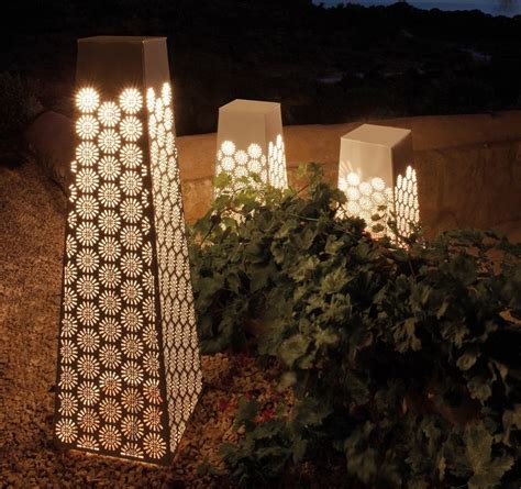 Japanese outdoor Lights | Japan Garden Lights | Contemporary Garden ...