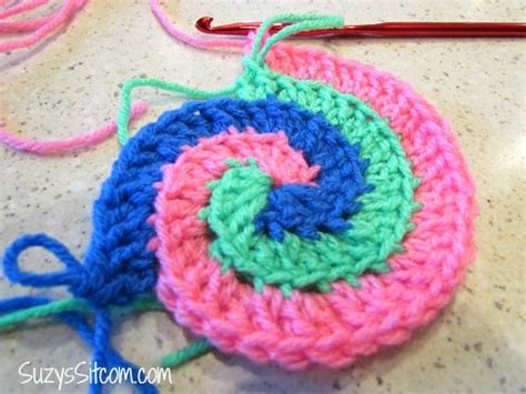 Free Spiral Crochet Pattern And A Fun Giveaway