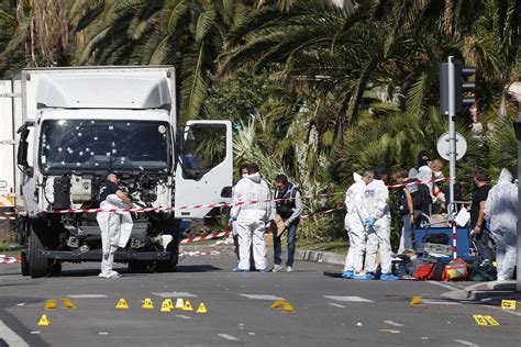 N Mero De Mortos Em Atentado De Nice Sobe Para Veja