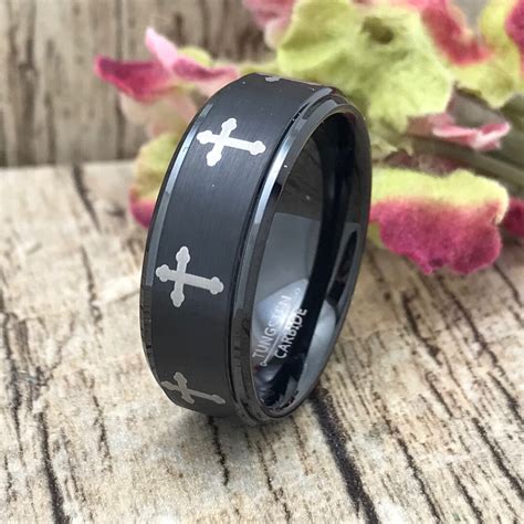 Bague De Mariage En Tungst Ne Croix Noire Personnalisation De La Bague