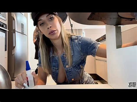 Mon Client Grosse Bite Me Baise Le Cul Lors De Mon Premier Jour De Plomberie Xvideos