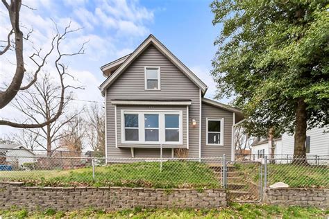 337 Goetz Ave Saint Louis Mo 63125 Trulia