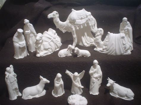 Ceramic Bisque 15 Piece MEDIUM Riverview Nativity Set NO