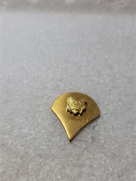 Vtg Us Army Military Lapel Pin Spec 4 Specialist E 4 Rank Gold Tone