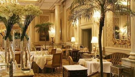 10 Most Romantic Restaurants In Paris You Must Visit At Least Once In 2022! - PhuketTimes