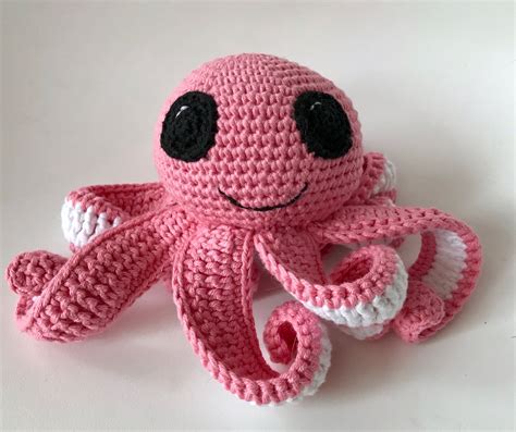 Pieuvre Rose Au Crochet Octopus Au Crochet Amigurumi Peluche Faite