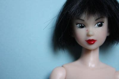 Momoko Snow White Nude