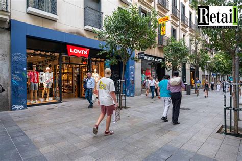 Calle Fuencarral Madrid Retail