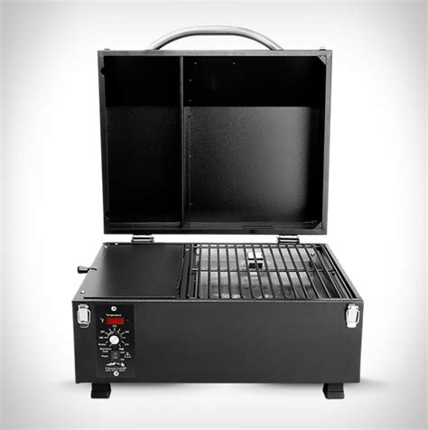 Traeger Portable Tabletop Grill