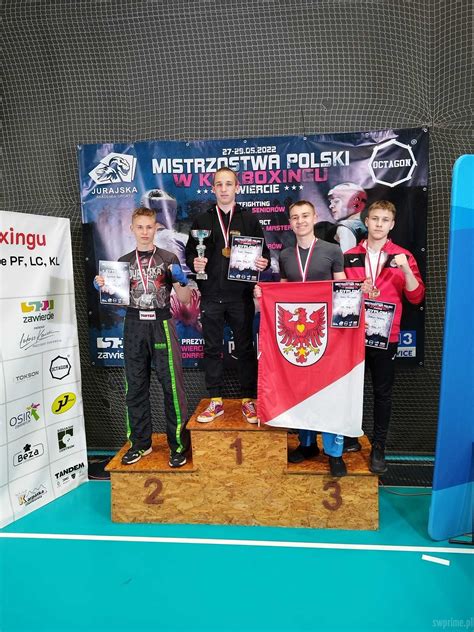 Trzech Mistrz W Polski W Kickboxingu Szko A Walki Prime