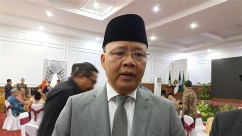 Hari Menuju Pilkada Bengkulu Gubernur Bengkulu Rohidin Mersyah