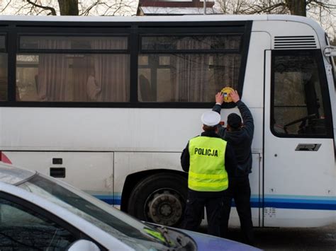 Pijany kierowca autobusu wiózł dzieci do szkoły Tygodnik Piski