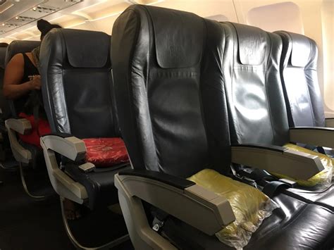 Review Tap Air Portugal A320 Economy From Lisbon To Accra