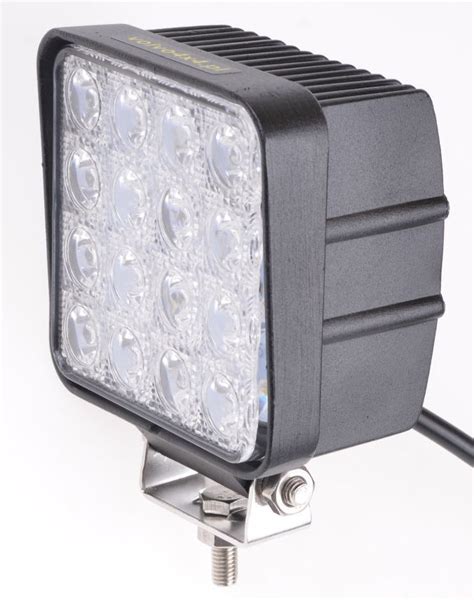 PROMO LAMPA ROBOCZA LED 48W FLOOD CIĄGNIK KOMBAJN KML081SFL VOLVO4x4 za